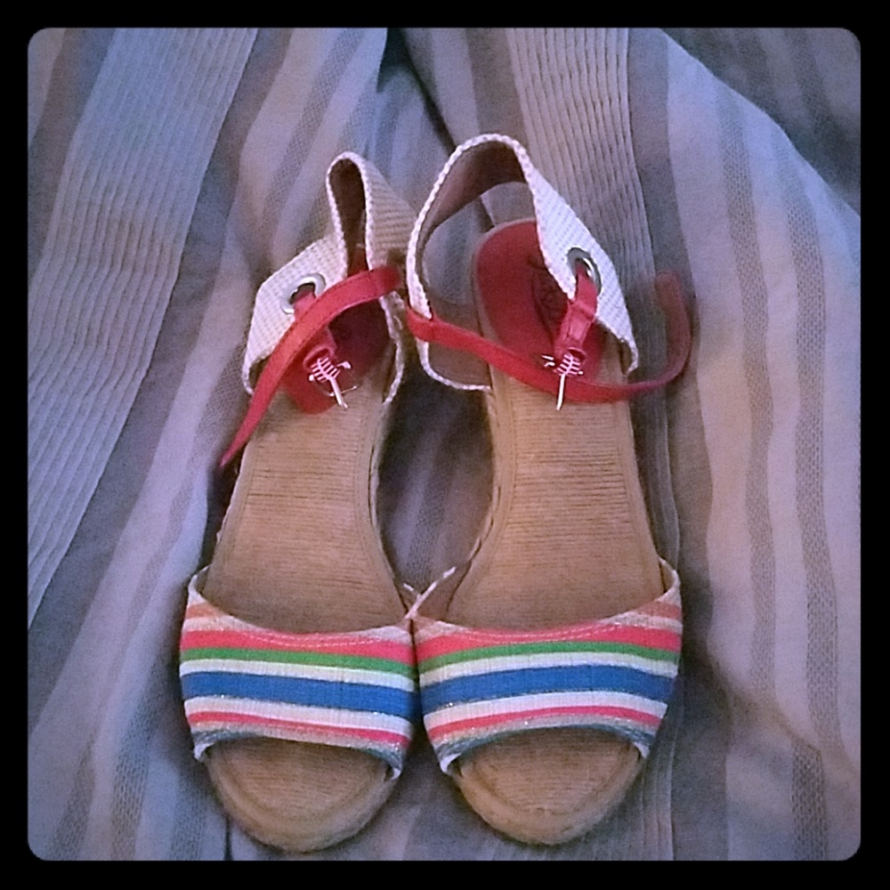 Lucky Brand striped wedges